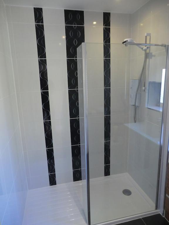 Coombe Dale Accommodation Lulsgate Bottom Room photo